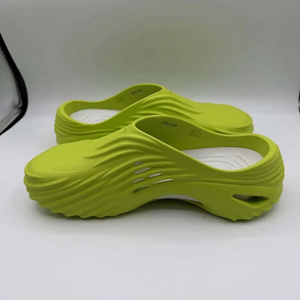 Crocs Echo Wave Clogs‎ Mens 9 Womens 11 Lime Green Slip On Shoes Slippers
